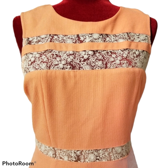 Altar'd State sleeveless dress - Picture 2 of 11